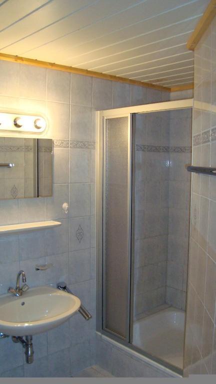 Gasthaus Falbesoner Apartment Gschnitz Ruang foto